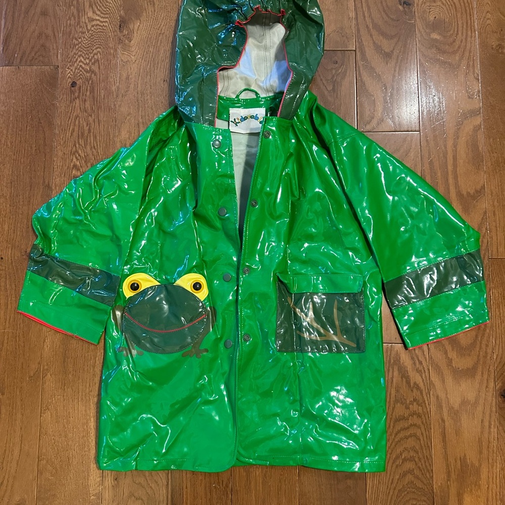 Kidorable Green Frog-Themed Raincoat